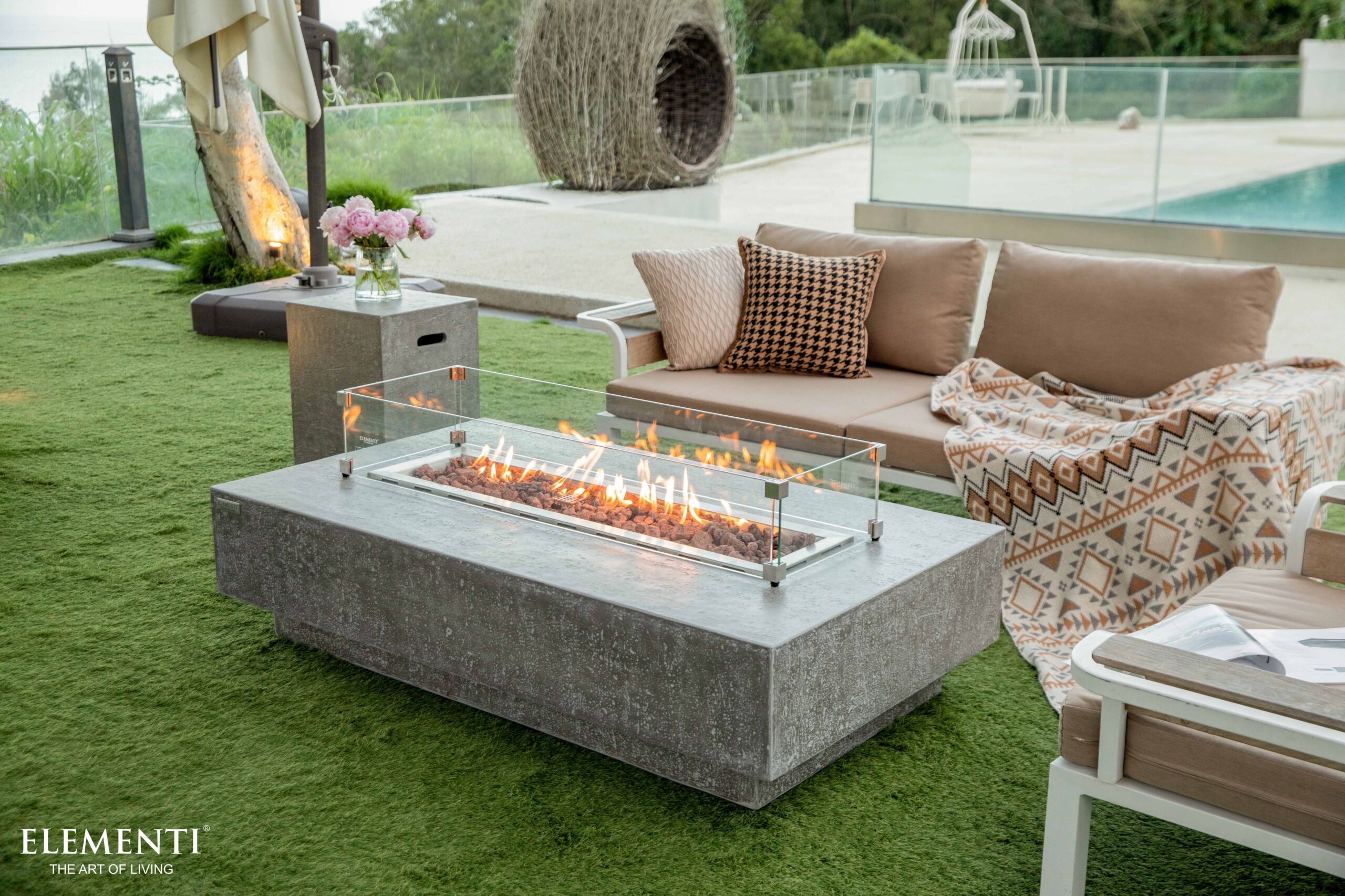 Elementi fire pit