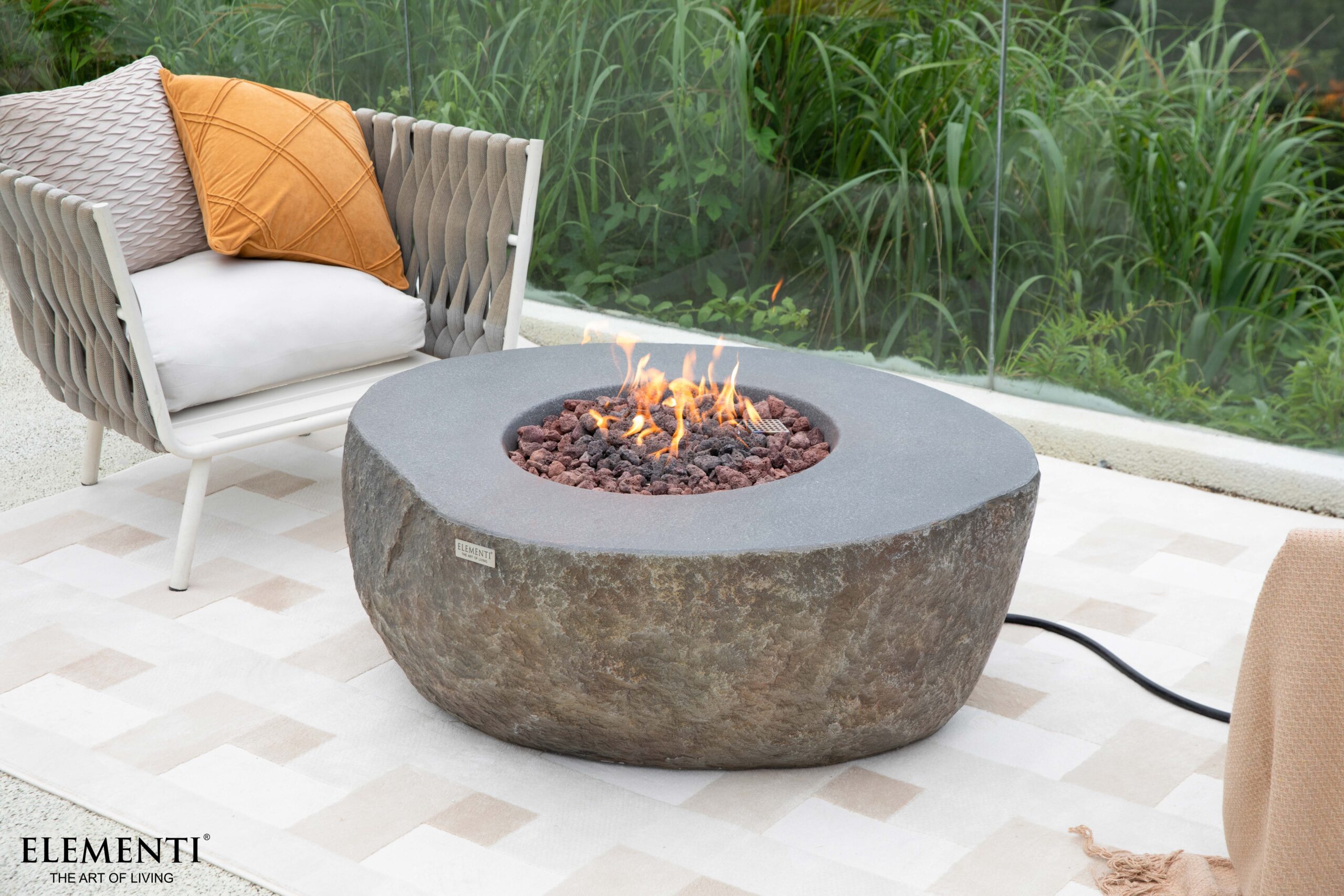 Elementi Boulder Fire Table